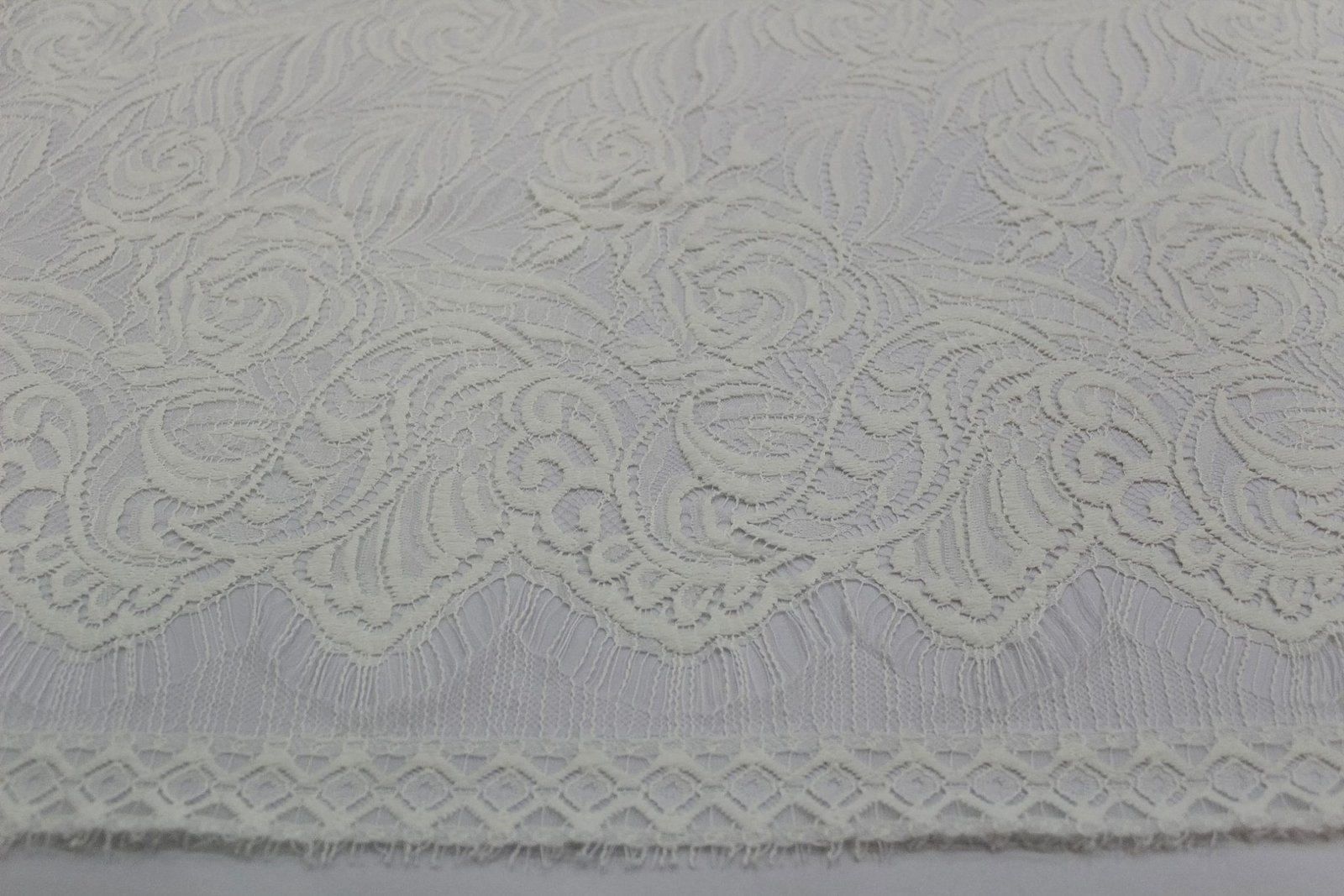 Kain Lace (Brokat) Semi Prancis (Panel) – Garden Textile